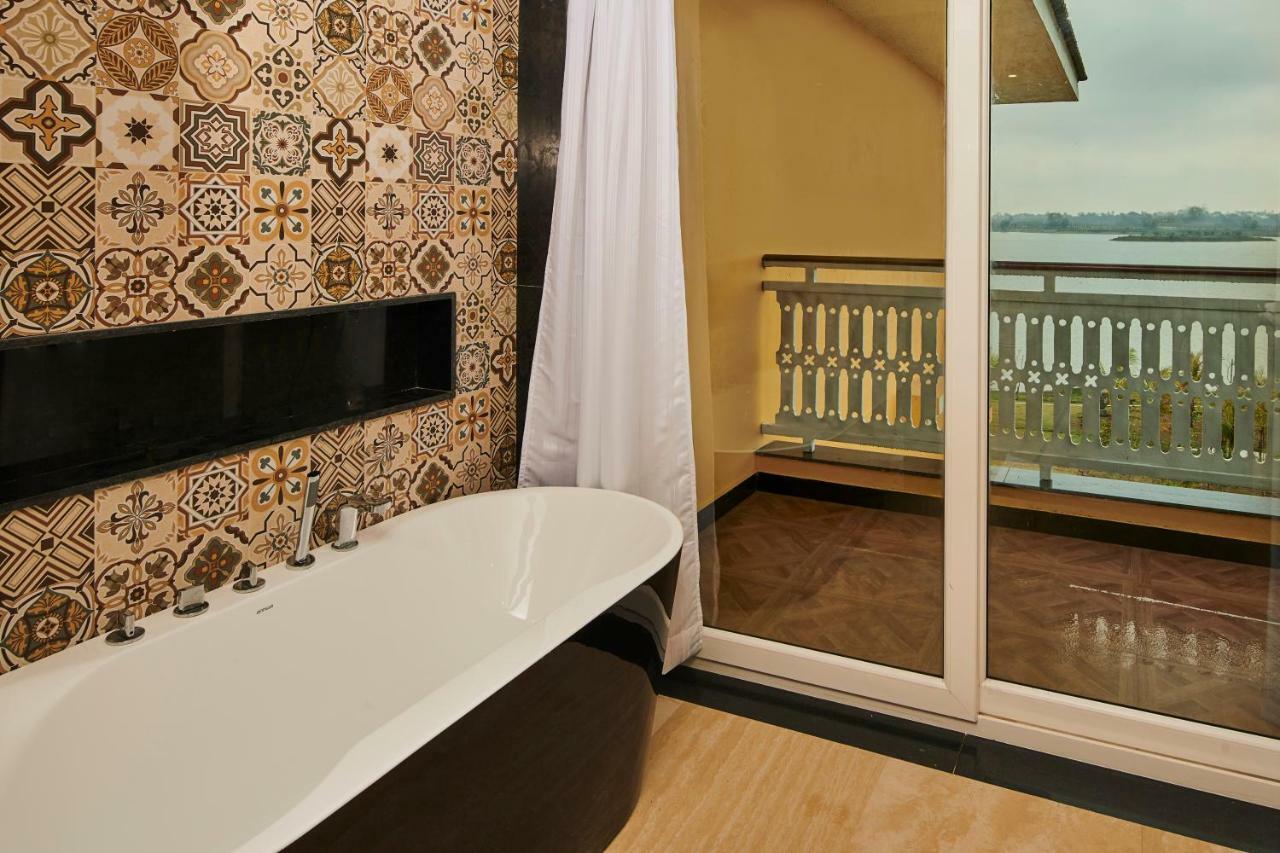Mayfair Lake Resort Rāipur Zewnętrze zdjęcie