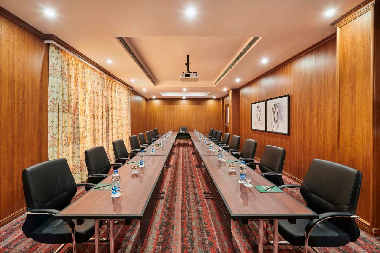 Mayfair Lake Resort Rāipur Zewnętrze zdjęcie